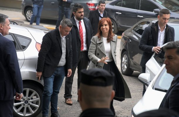 La Justicia rechazó suspender el juicio por la obra pública contra Cristina Kirchner
