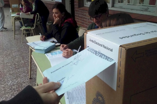 Paso 2019: abrieron las mesas y comenzó la votación en todo el territorio argentino