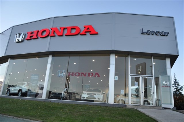 Crisis económica: Honda dejará de producir autos en Argentina