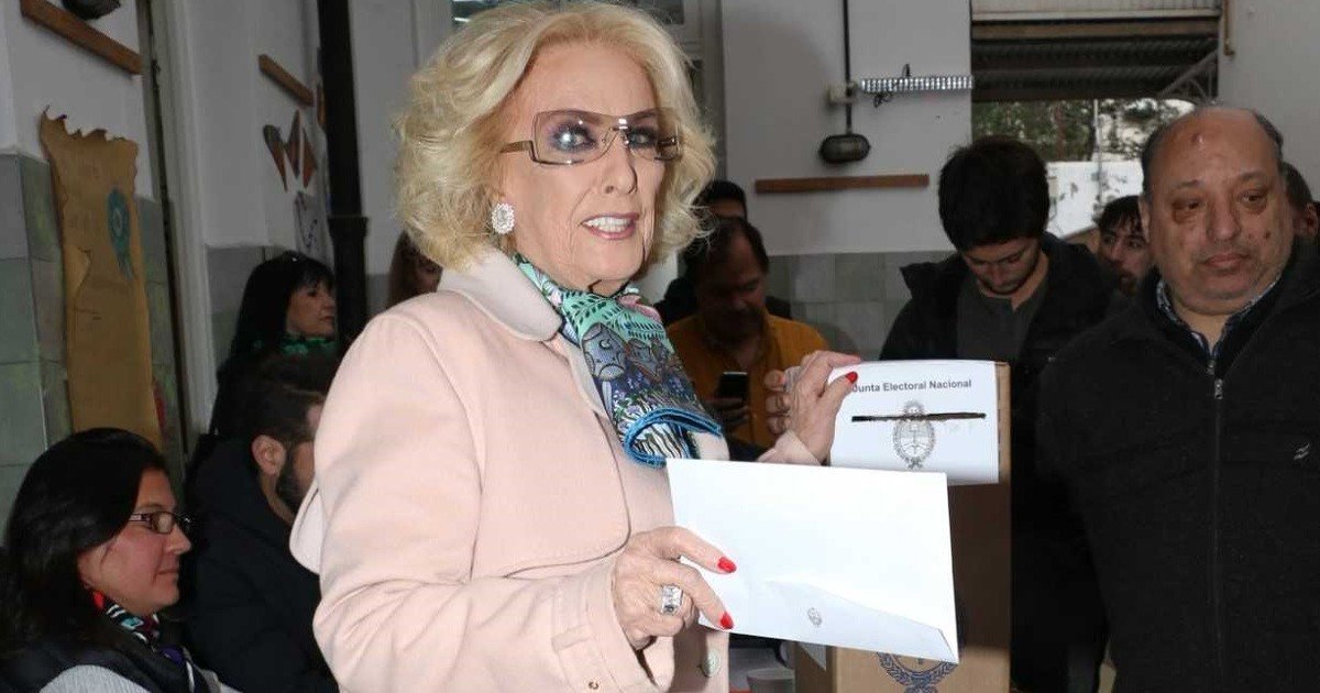 “Las PASO son inútiles, la verdadera elección es en octubre", aseguró Mirtha Legrand