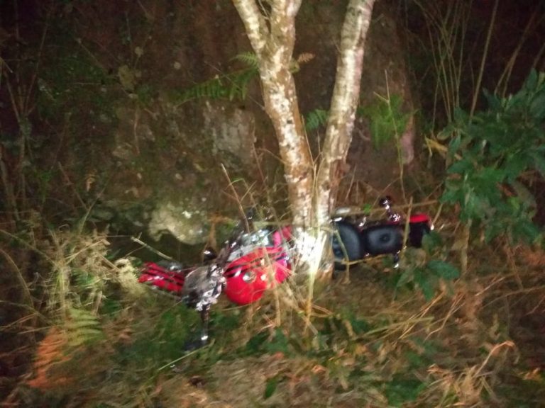 El Soberbio: un motociclista falleció tras despistar sobre ruta provincial 2