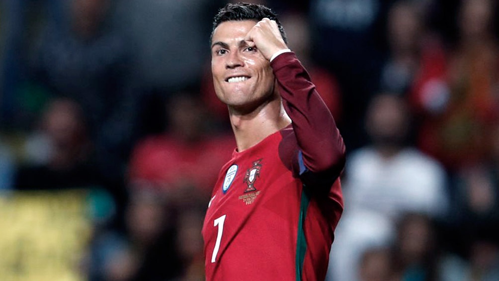 Cristiano Ronaldo: “Messi está en la historia del fútbol”
