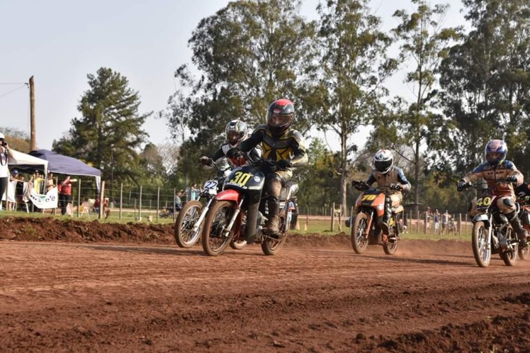 Motociclismo Provincial en Eldorado: con gran éxito  se realizó la 4° fecha