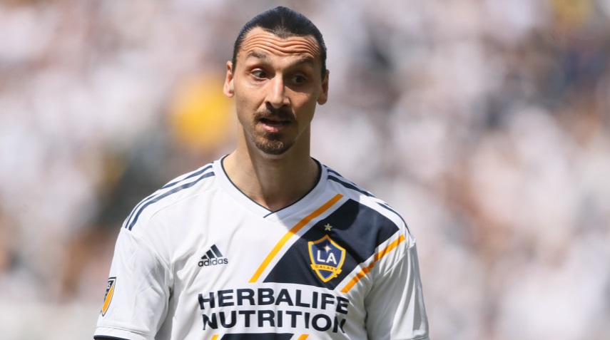 El representante de Ibrahimovic y el rumor de su llegada a Boca: "No se lo ofrecí a nadie"