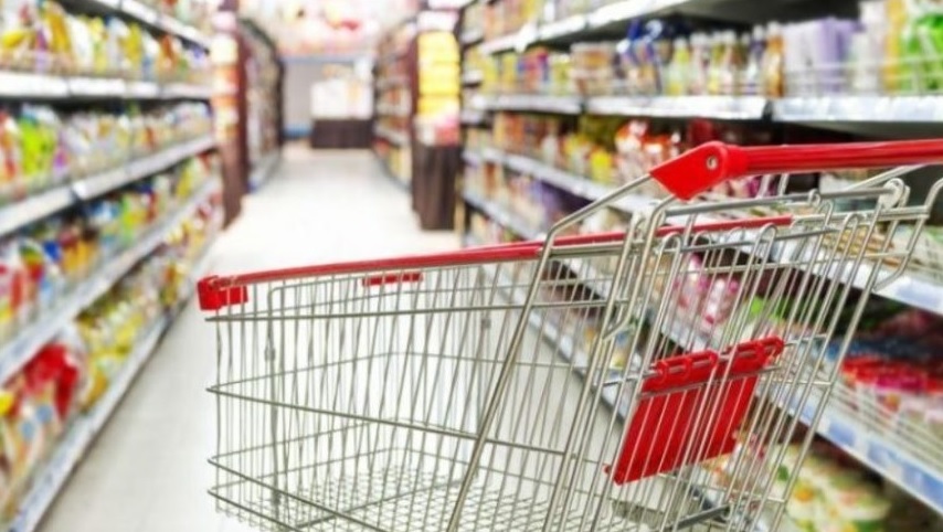 El consumo en agosto registró su peor caída en los últimos 20 años: fue del 5,8%, según informe