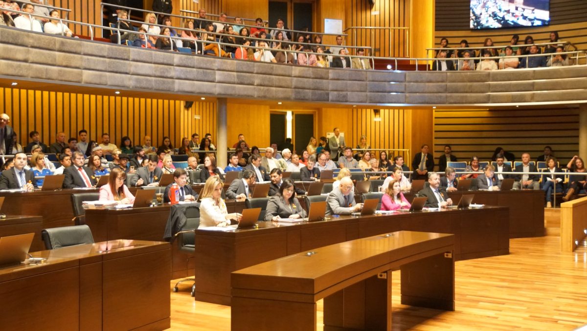 La Provincia tendrá centros para asistir a menores en conflicto con la ley penal 6 12 - DSC08205 - 11