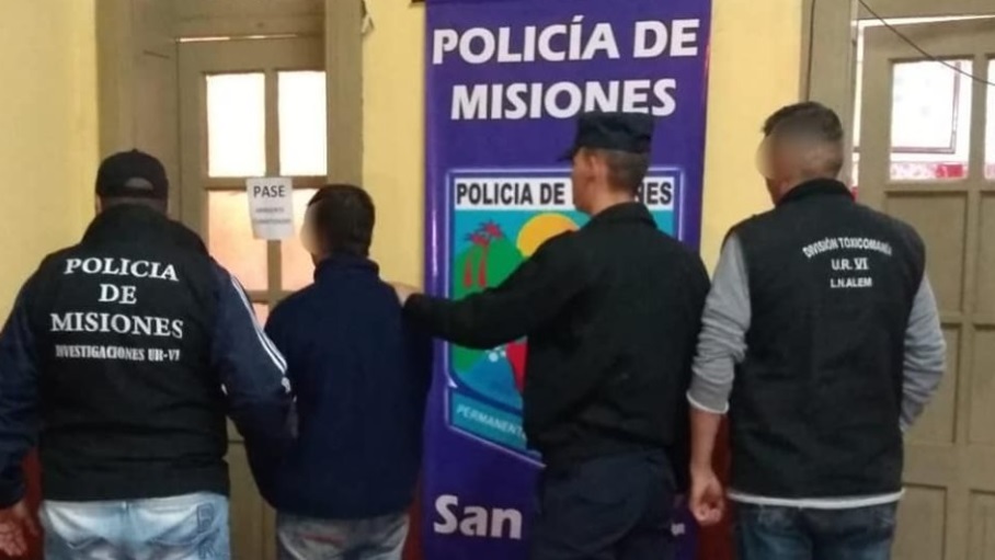 San Javier: detuvieron a un prófugo que trasladaba marihuana en su poder