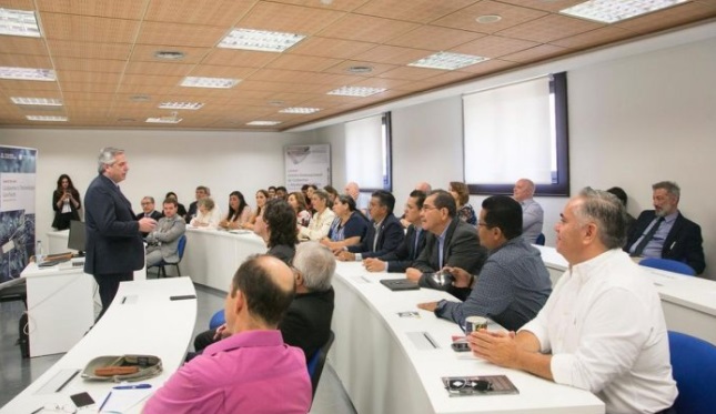 Alberto Fernández: "Nunca hay que dar nada por ganado"