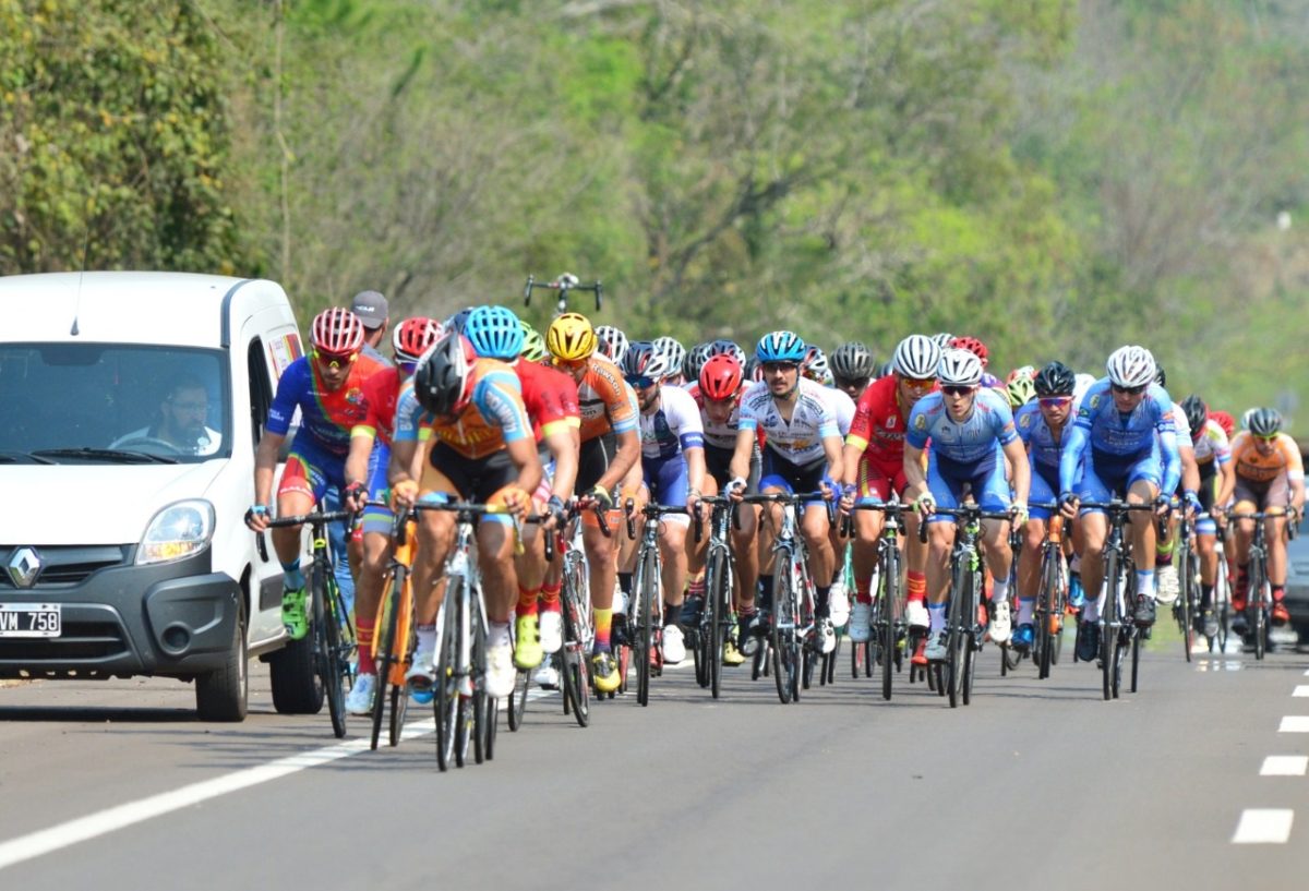 La Vuelta a Misiones ya rueda por rutas y paisajes provinciales