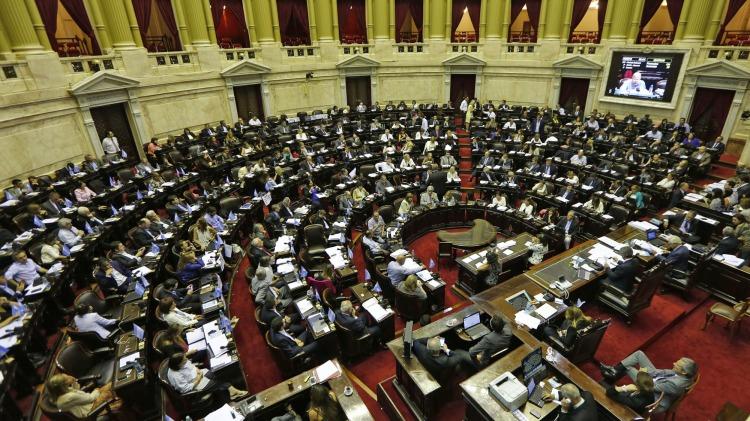 El Gobierno envía un proyecto para facilitar una negociación de la deuda bajo legislación argentina