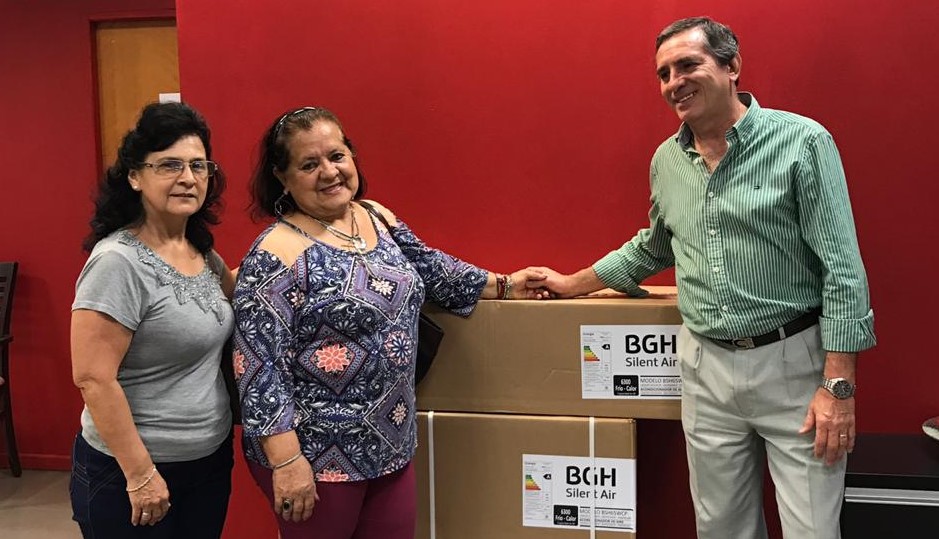 entrega abuelos san gerardo