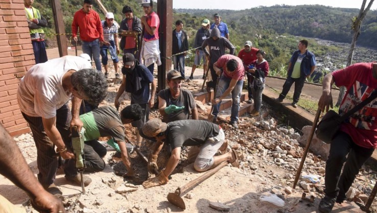 Paraguay: hallan nuevos restos óseos en la finca que vivió Stroessner