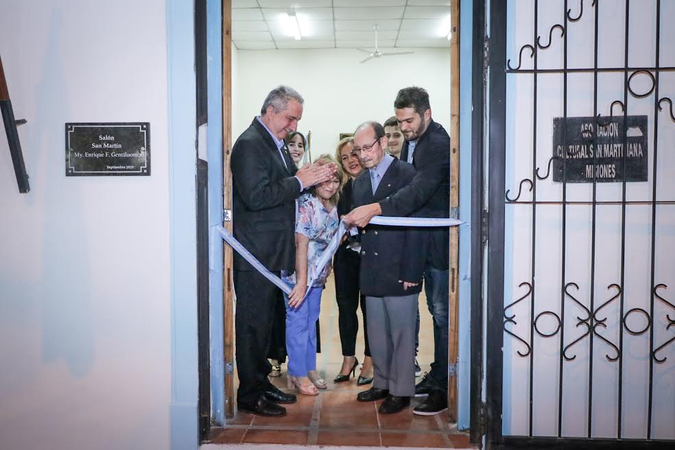 El Gobernador participó de la inauguración del «Salón San Martín-Enrique Federico Gentiluomo» en Posadas