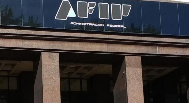 AFIP: suspendieron hasta febrero del año próximo la exclusión de oficio del régimen de Monotributo