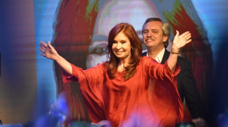 Cristina a Macri: "Tome todas las medidas para aligerar la situación dramática"