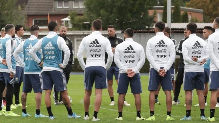 Selección Argentina: Scaloni comenzó a delinear el equipo para enfrentar a Alemania