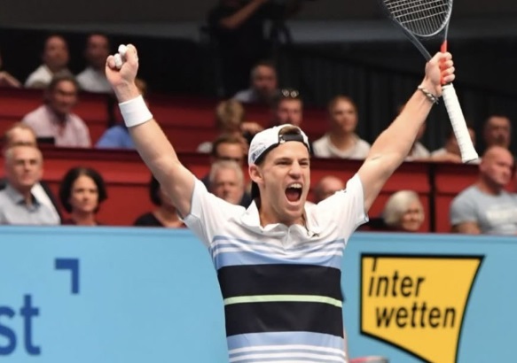Tenis: el argentino Diego Schwartzman venció a Monfils y es finalista del ATP 500 de Viena