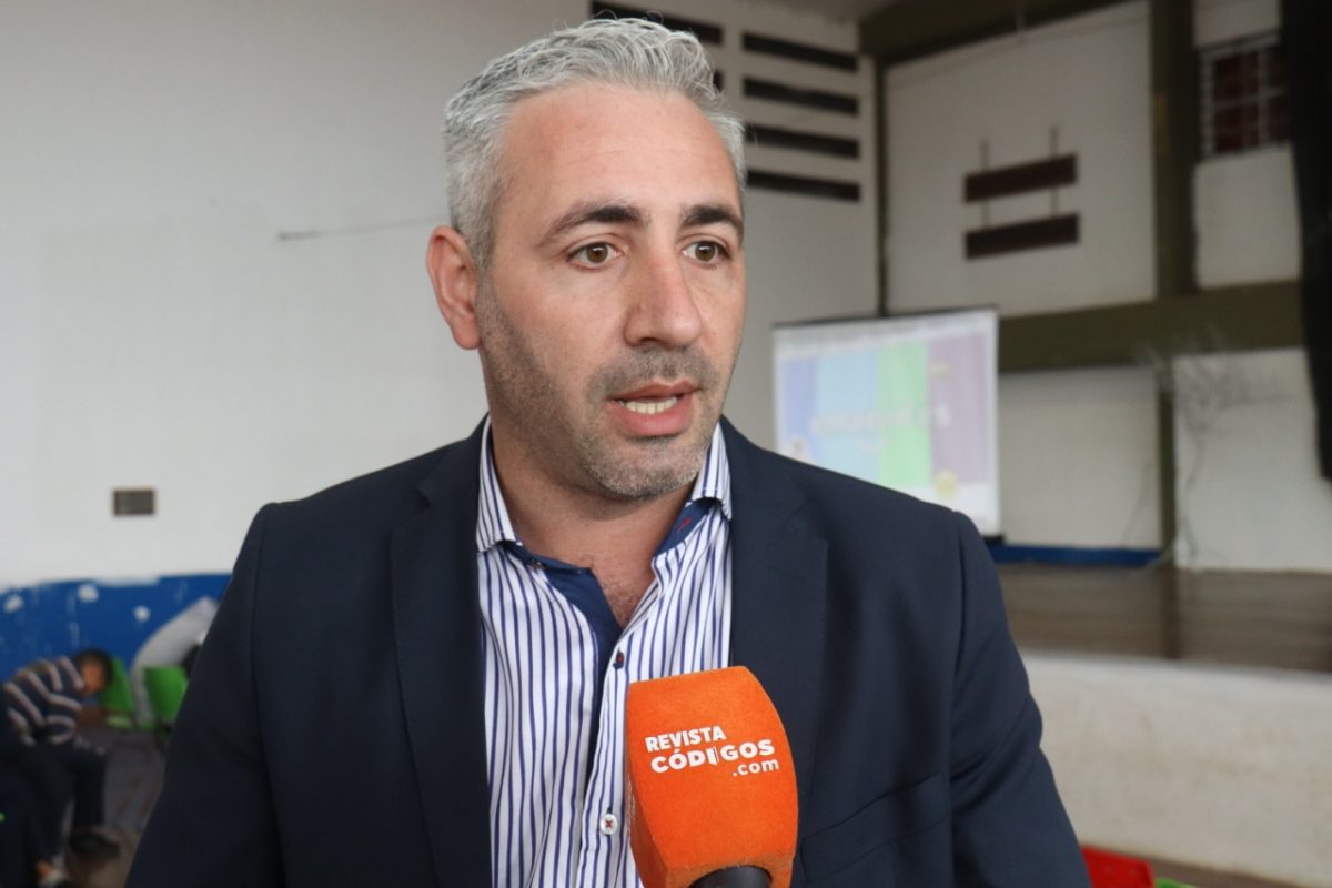 Lanzaron el programa "Enlazad@s" en el BOP 38 de Garupá 1 2 - bf5363fe c13c 4899 a6a9 c3037670e663 - 1