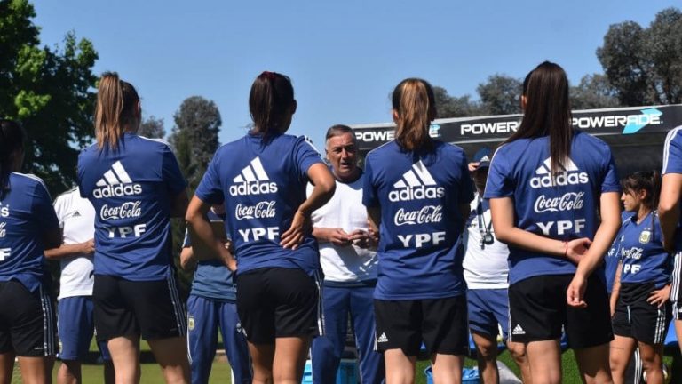 Fútbol femenino: Colombia y Paraguay, los rivales de Argentina en la próxima fecha FIFA