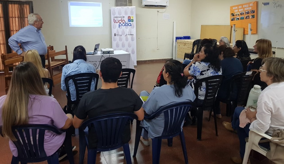 Ludopatía: realizan curso sobre prevención para profesionales de la salud