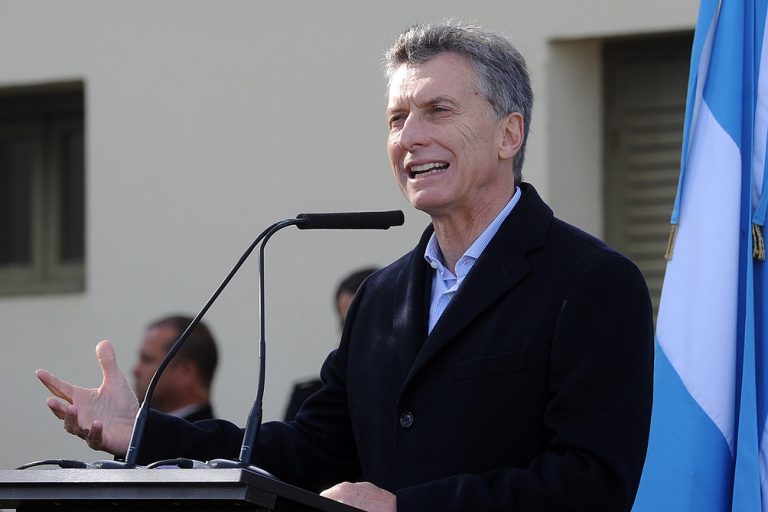 Propuestas de campaña: Macri prometió que se van a desarrollar 5.000 kilómetros de fibra óptica