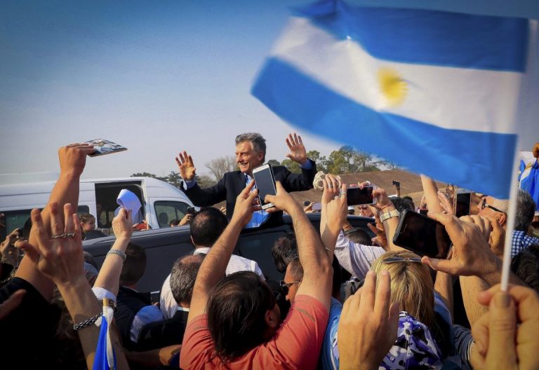 Macri visita Córdoba en el marco de la campaña "Sí, se puede"