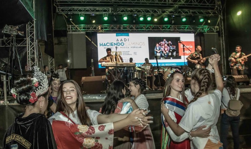 Jardín América: la Fiesta de Las Raíces finalizó a pura samba