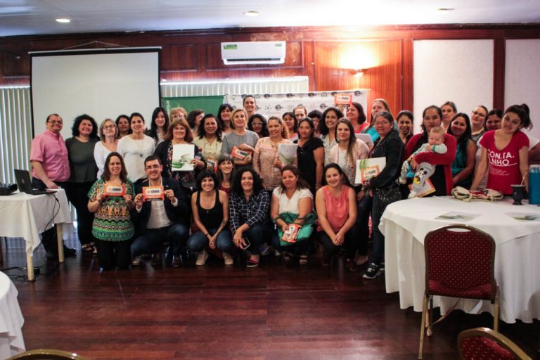La red de ONG, sindicatos y organizaciones "Ropa Limpia" llegó a Misiones