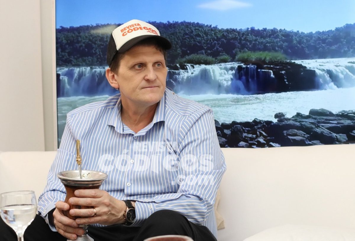 Adolfo Safrán: “Macri no tuvo un plan económico para dinamizar la producción y el empleo”