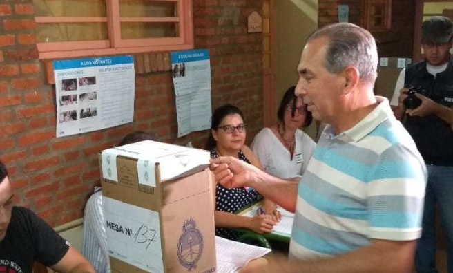 #Elecciones2019: votó Stelatto y dijo que “hoy se define el futuro del país”