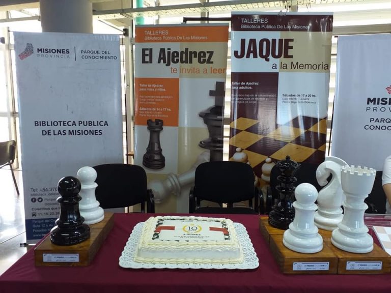 Celebraciones por los 10 años de Ajedrez en la Biblioteca del Parque del Conocimiento