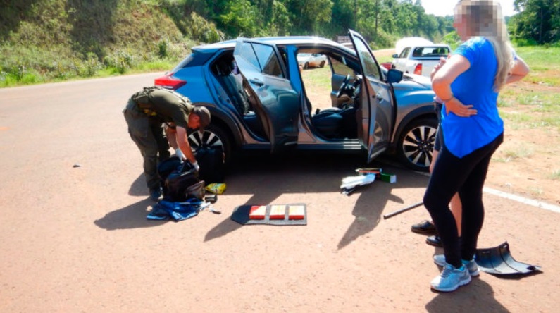 Intentó huir pero fue atrapado con seis kilos de cocaína en Piñalito Norte