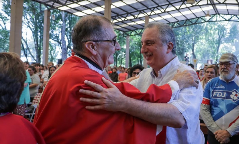 Passalacqua participó de la misa en el centro de espiritualidad de Loreto