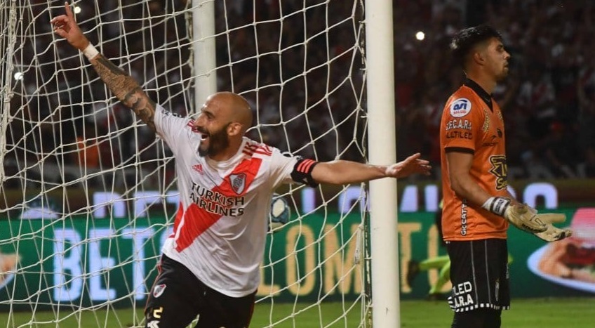 Copa Argentina: River venció a Estudiantes de Buenos Aires por 2-0 y avanzó a la final