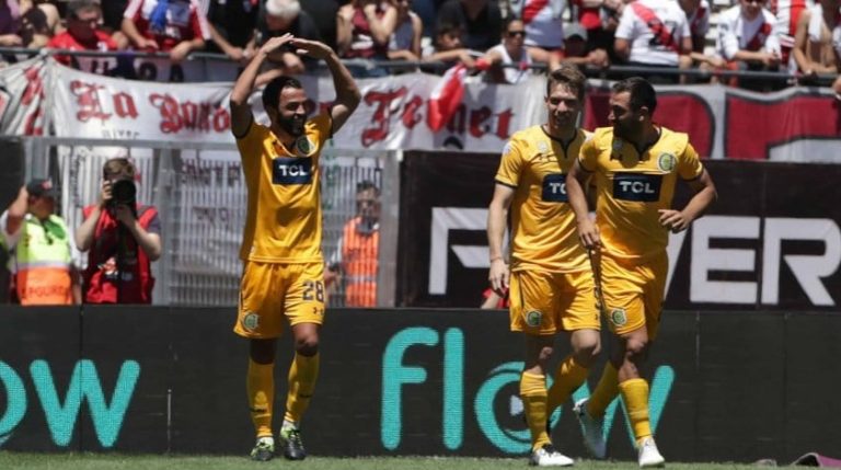 Superliga: Rosario Central venció a River por 1-0 en el Monumental