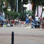 Tras acuerdo con el Gobierno provincial, tareferos levantaron el acampe en la plaza 9 de Julio