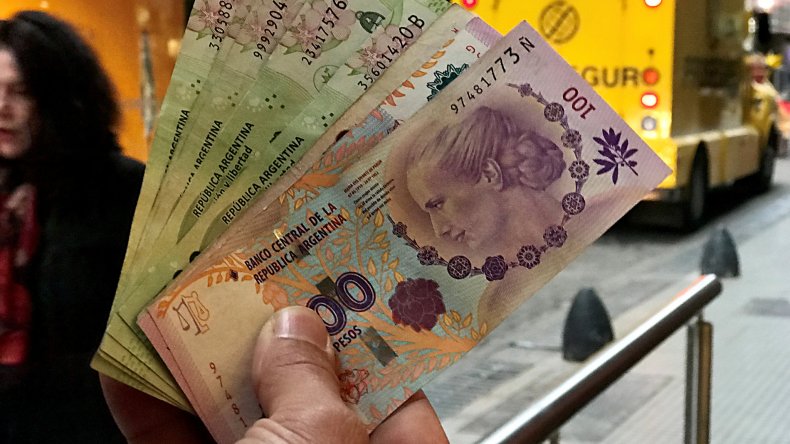 El próximo Gobierno buscará una suba salarial del 20% por decreto en diciembre