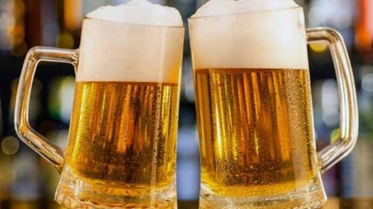 La Anmat prohíbe la venta de una cerveza en todo el país