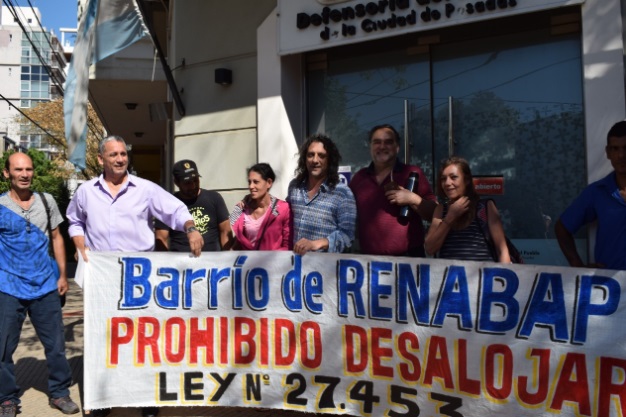 Funcionarios y organizaciones sociales buscan evitar el desalojo en la Chacra 190