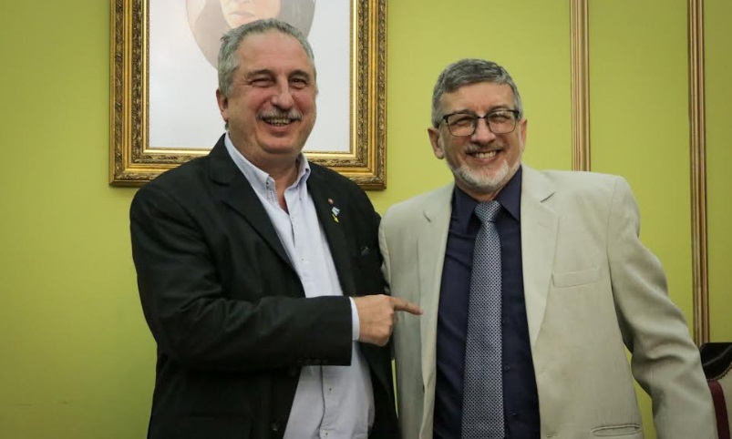Daniel Cáceres juró como nuevo Tesorero General de la Provincia