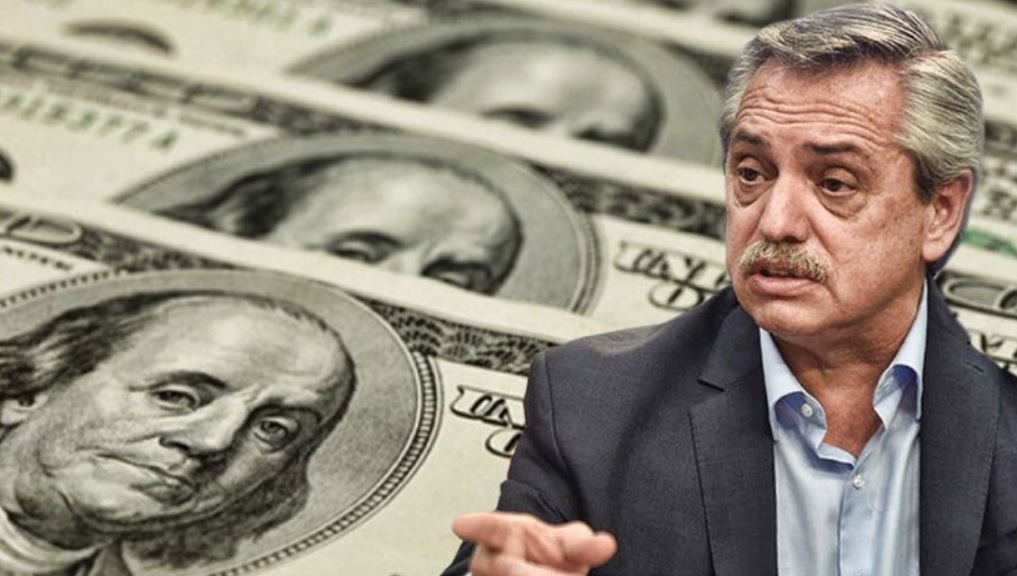 Economistas auguran "un dólar quieto" con la llegada de Alberto Fernández