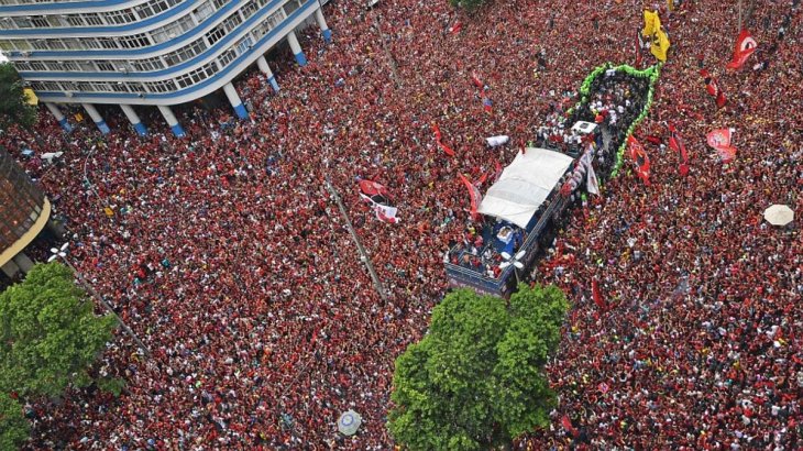 Flamengo va por la doble corona y Río preparó multitudinario recibimiento