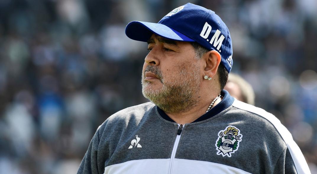 Alarma: ¿A Maradona lo tienen empastillado?