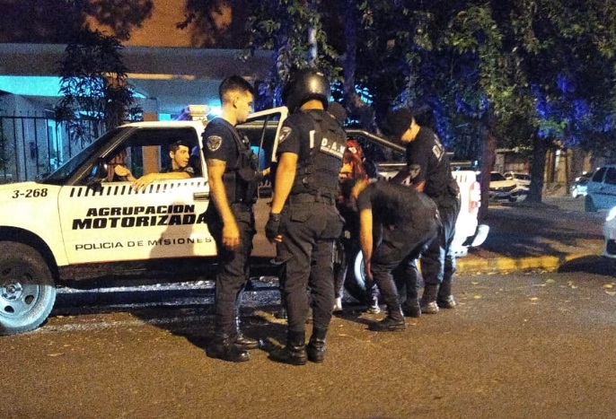 Intentó robar a punta de cuchillo y en pocos minutos la Policía lo detuvo