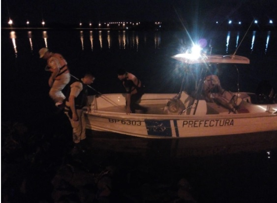 Buscan a un hombre que desapareció en el arroyo Mártires