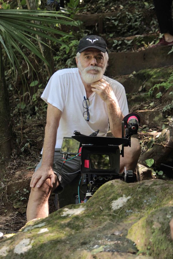 Este jueves se estrena “El plan divino”, la película filmada en Puerto Libertad 3 6 - peli4 - 5