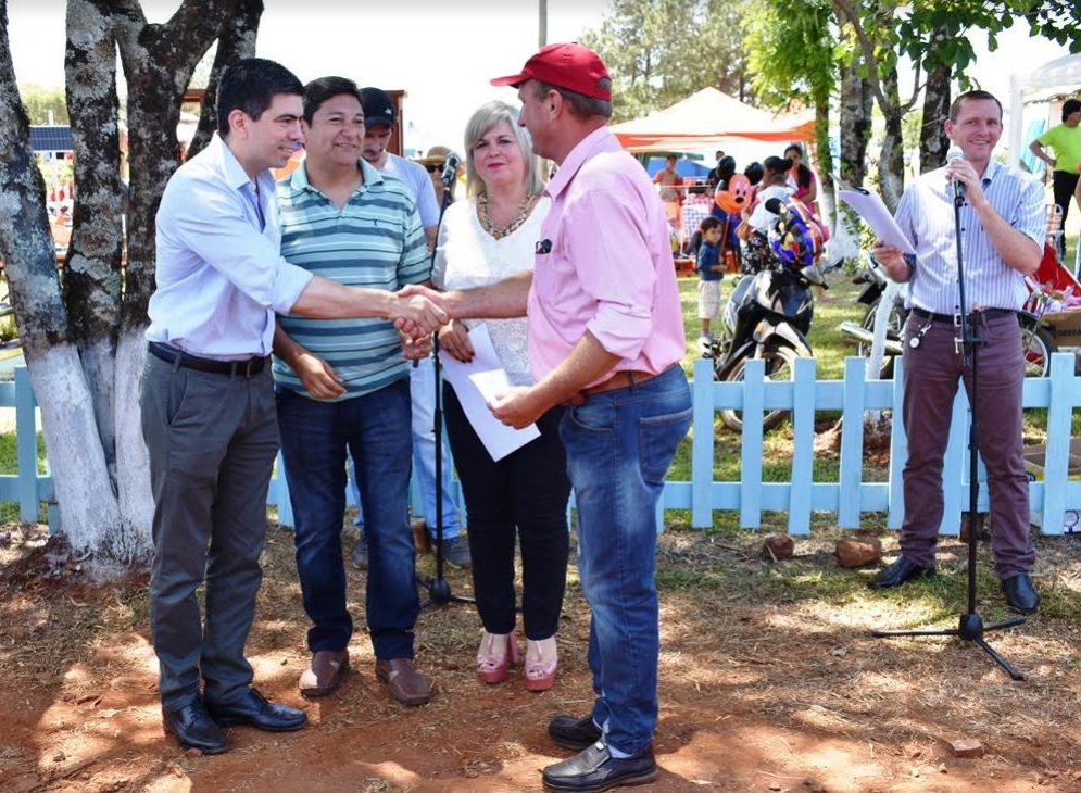 San Pedro: tealeros recibieron más de 2 millones de pesos para la presente cosecha