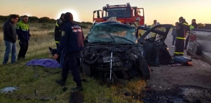 Triple choque provocó la muerte de cuatro adultos y tres chicos sobre la ruta 22 en Buenos Aires