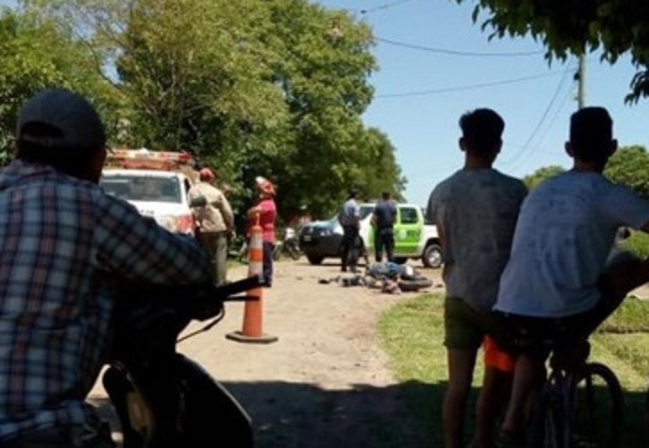 Motociclista falleció camino al hospital tras chocar con un camión en Corrientes