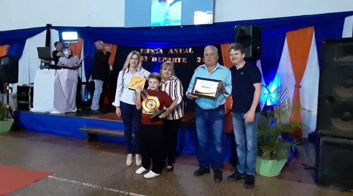 En Cerro Azul Wilson Acosta ganó el Premio Omar Grygorszyn
